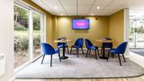 Days Inn Fleet M3 Lobby