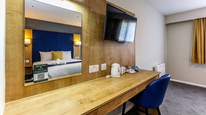 <b>Days Inn Warwick North M40 Room</b>. Images powered by <a href="https://iceportal.shijigroup.com/" title="IcePortal" target="_blank">IcePortal</a>.