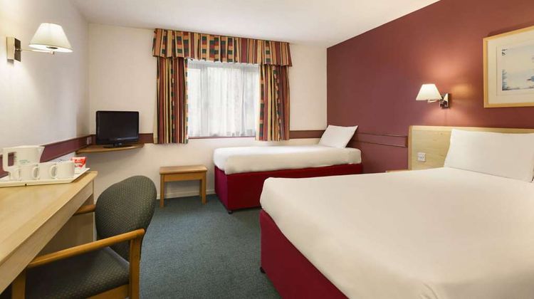 Days Inn Sheffield M1 Room