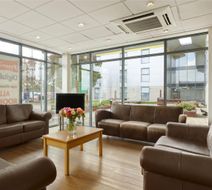 Days Inn Leicester Forest East Lobby