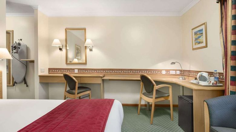 <b>Days Inn Donington A50 Room</b>. Images powered by <a href="https://iceportal.shijigroup.com/" title="IcePortal" target="_blank">IcePortal</a>.