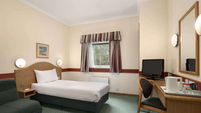 <b>Days Inn Donington A50 Room</b>. Images powered by <a href="https://iceportal.shijigroup.com/" title="IcePortal" target="_blank">IcePortal</a>.