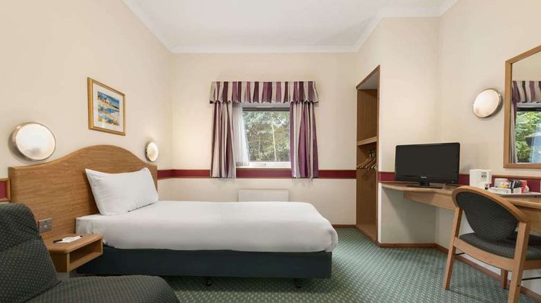 <b>Days Inn Donington A50 Room</b>. Images powered by <a href="https://iceportal.shijigroup.com/" title="IcePortal" target="_blank">IcePortal</a>.