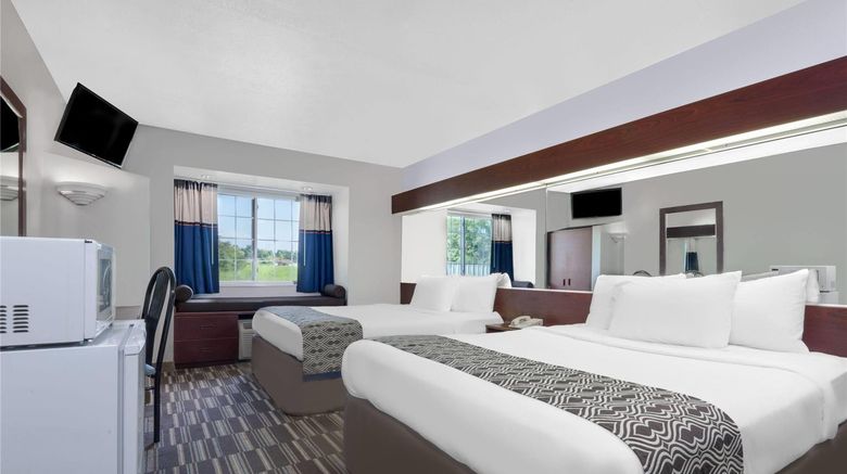 <b>Microtel Inn & Suites by Wyndham London Room</b>. Images powered by <a href="https://iceportal.shijigroup.com/" title="IcePortal" target="_blank">IcePortal</a>.