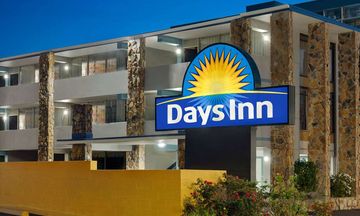 Days Inn Myrtle Beach-Beach Front