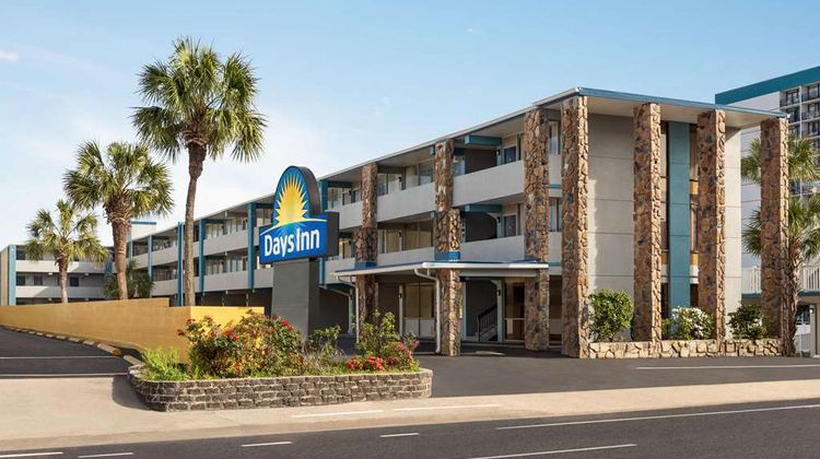 Days Inn Myrtle Beach-Beach Front Exterior