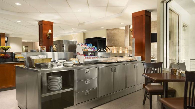 <b>Travelodge - Strathmore Restaurant</b>. Images powered by <a href="https://iceportal.shijigroup.com/" title="IcePortal" target="_blank">IcePortal</a>.