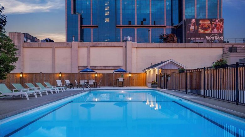 <b>Travelodge Niagara Falls at the Falls Pool</b>. Images powered by <a href="https://iceportal.shijigroup.com/" title="IcePortal" target="_blank">IcePortal</a>.