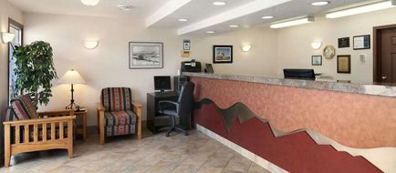 Travelodge Drumheller Lobby