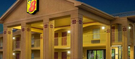 Super 8 Nashville West Exterior