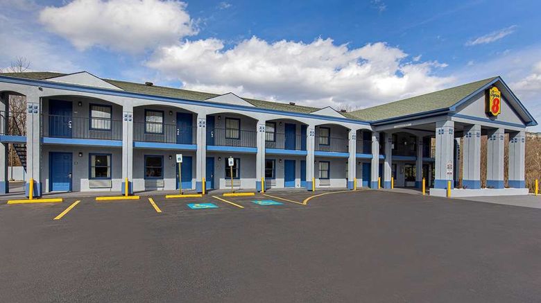 <b>Super 8 Nashville West Exterior</b>. Images powered by <a href="https://iceportal.shijigroup.com/" title="IcePortal" target="_blank">IcePortal</a>.