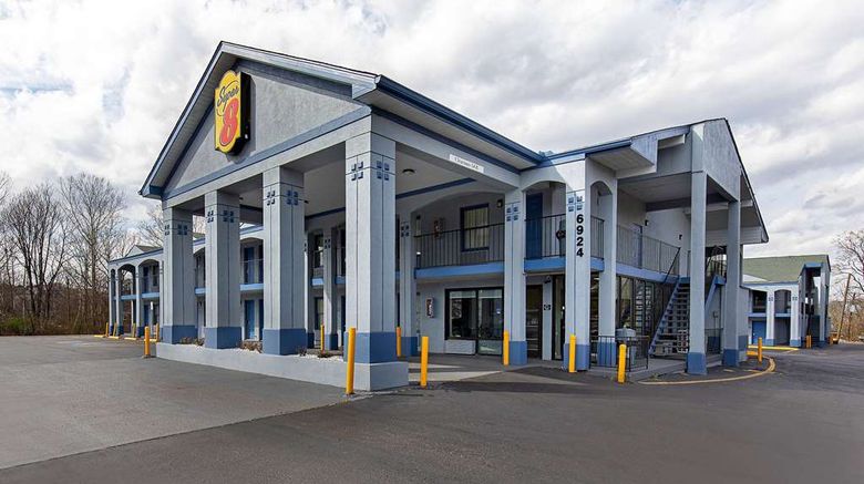 <b>Super 8 Nashville West Exterior</b>. Images powered by <a href="https://iceportal.shijigroup.com/" title="IcePortal" target="_blank">IcePortal</a>.