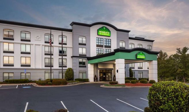 Wingate by Wyndham Concord Exterior