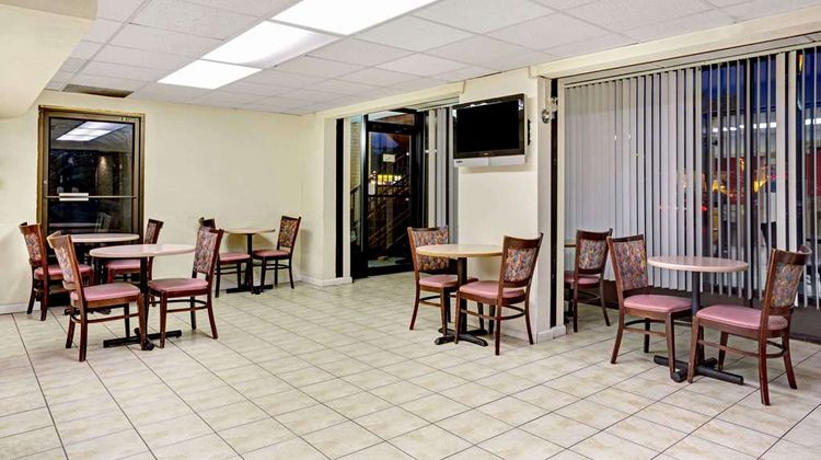 Super 8 Fredericksburg Other