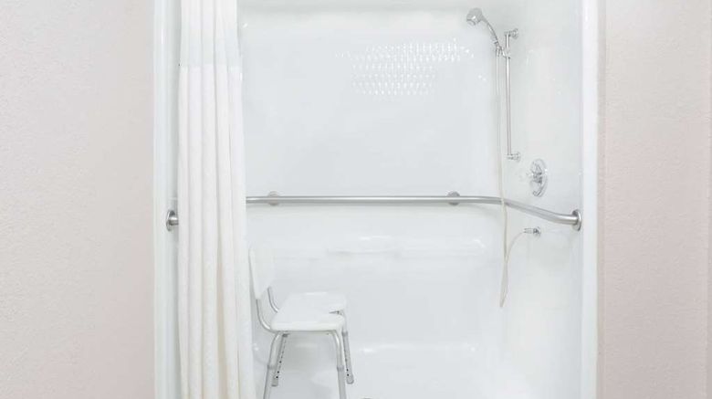 <b>Super 8 El Dorado Room</b>. Images powered by <a href="https://iceportal.shijigroup.com/" title="IcePortal" target="_blank">IcePortal</a>.