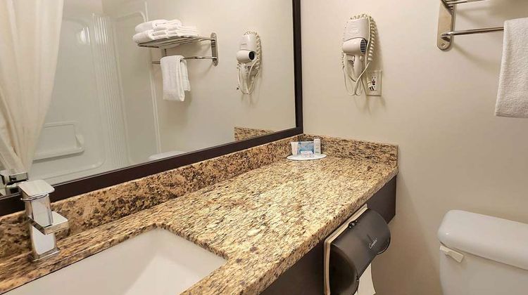 Super 8 Portage La Prairie Room