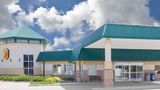 Super 8 Portage La Prairie Exterior