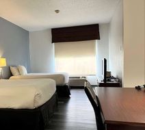 Wingate by Wyndham Indianapolis Airport Room