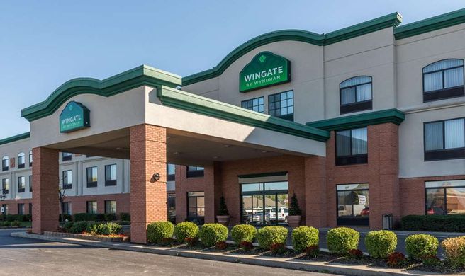 Wingate by Wyndham Indianapolis Airport Exterior