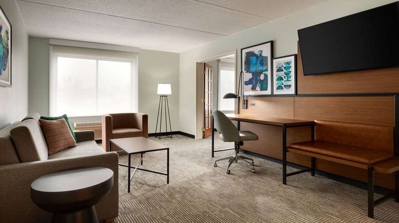<b>Wingate by Wyndham Green Bay/Airport Suite</b>. Images powered by <a href="https://iceportal.shijigroup.com/" title="IcePortal" target="_blank">IcePortal</a>.