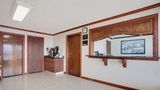 Super 8 Oklahoma/Frontier City Lobby