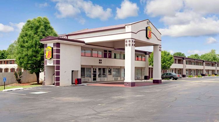 Super 8 Oklahoma/Frontier City Exterior