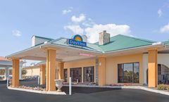 Days Inn Lenoir City