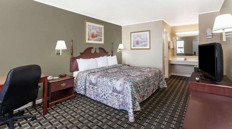 <b>Days Inn Lenoir City Room</b>. Images powered by <a href="https://iceportal.shijigroup.com/" title="IcePortal" target="_blank">IcePortal</a>.