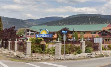 Days Inn & Conference Centre
