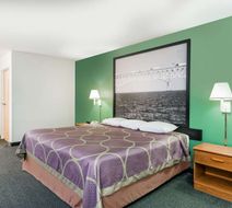 Super 8 Hagerstown/Halfway Area Room