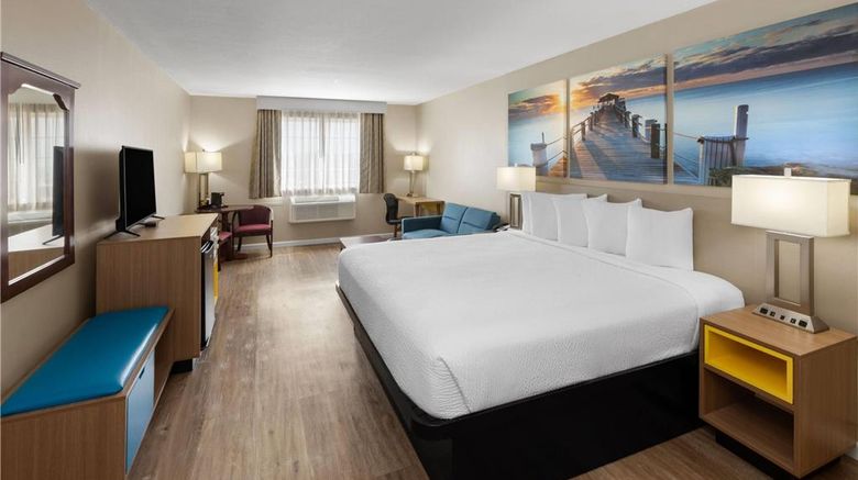 <b>Days Inn Mountain Home Room</b>. Images powered by <a href="https://iceportal.shijigroup.com/" title="IcePortal" target="_blank">IcePortal</a>.