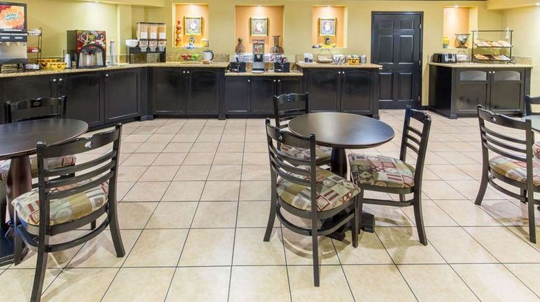 <b>Ramada Ontario Other</b>. Images powered by <a href="https://iceportal.shijigroup.com/" title="IcePortal" target="_blank">IcePortal</a>.