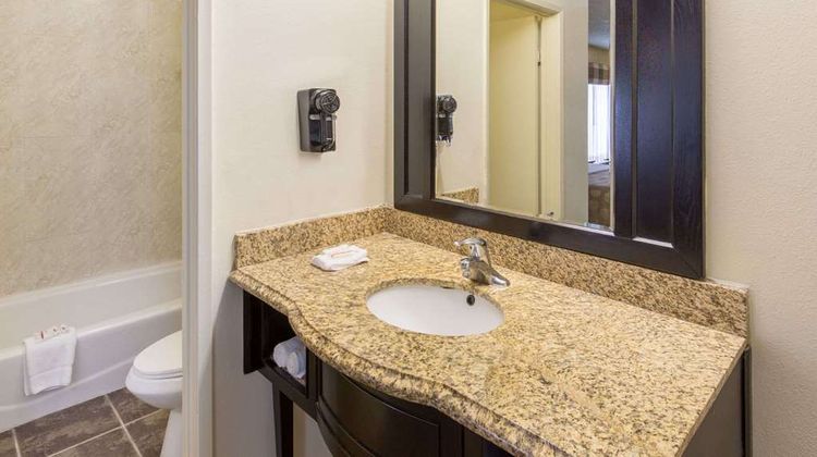 Ramada Ontario Room