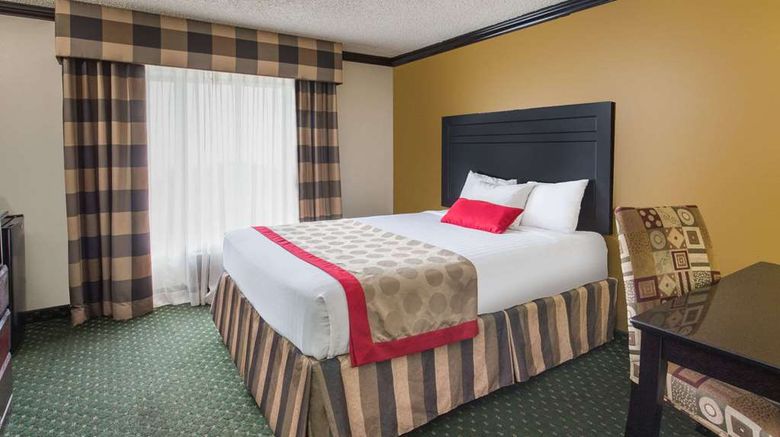 <b>Ramada Ontario Room</b>. Images powered by <a href="https://iceportal.shijigroup.com/" title="IcePortal" target="_blank">IcePortal</a>.