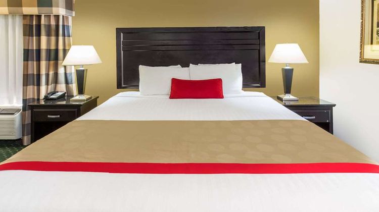 Ramada Ontario Room