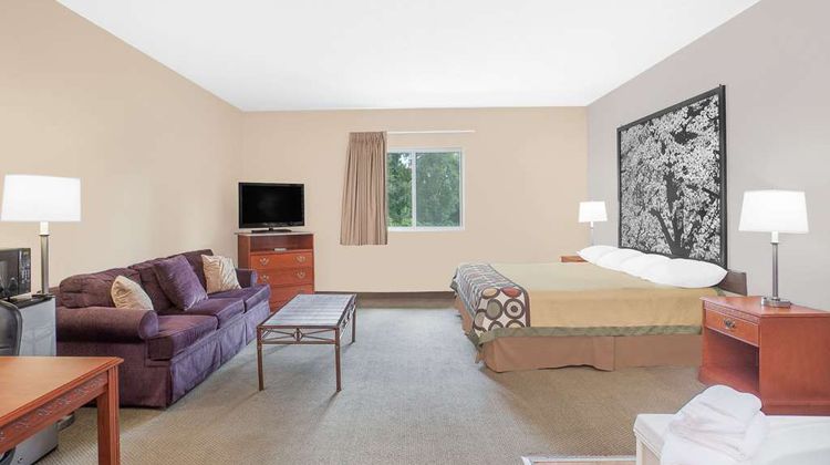 Super 8 Central City Suite