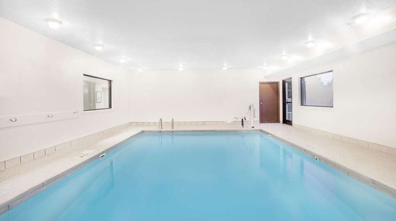 <b>Super 8 Central City Pool</b>. Images powered by <a href="https://iceportal.shijigroup.com/" title="IcePortal" target="_blank">IcePortal</a>.