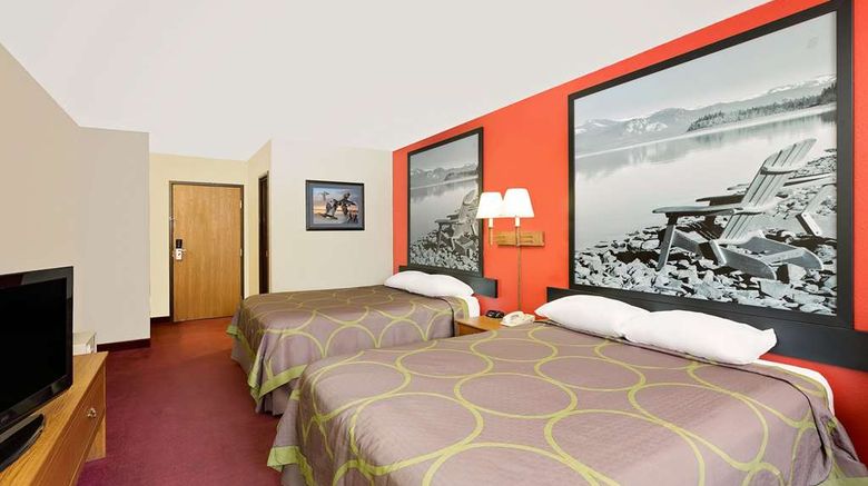<b>Super 8 Mound City Room</b>. Images powered by <a href="https://iceportal.shijigroup.com/" title="IcePortal" target="_blank">IcePortal</a>.
