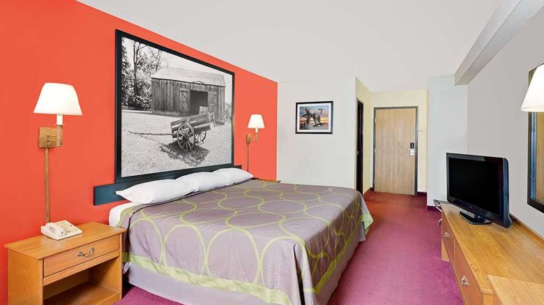 <b>Super 8 Mound City Room</b>. Images powered by <a href="https://iceportal.shijigroup.com/" title="IcePortal" target="_blank">IcePortal</a>.