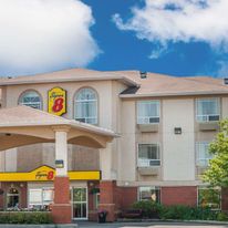 Super 8 High River AB