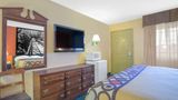 Super 8 Talladega Room