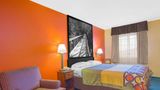 Super 8 Talladega Room