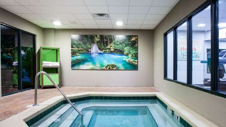 <b>Wingate by Wyndham Orlando Intl Airport Pool</b>. Images powered by <a href="https://iceportal.shijigroup.com/" title="IcePortal" target="_blank">IcePortal</a>.