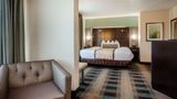 Wingate by Wyndham Orlando Intl Airport Suite