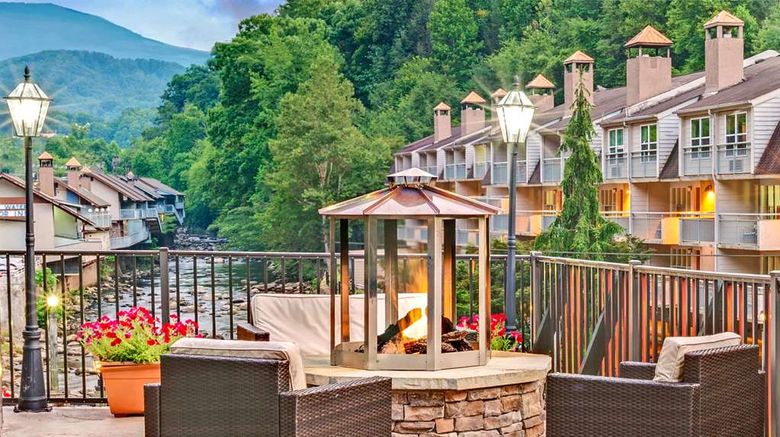 <b>Baymont Inn & Suites on the River Exterior</b>. Images powered by <a href="https://iceportal.shijigroup.com/" title="IcePortal" target="_blank">IcePortal</a>.
