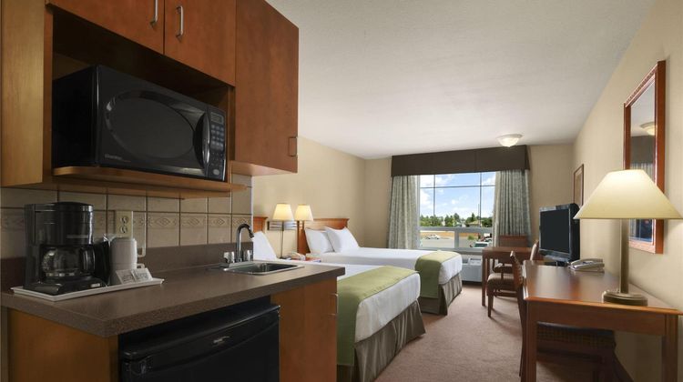 Super 8 Fort St John Room