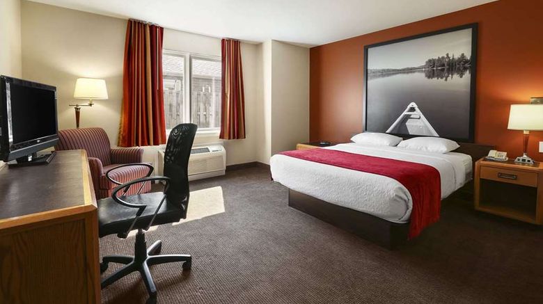 <b>Super 8 North Bay Room</b>. Images powered by <a href="https://iceportal.shijigroup.com/" title="IcePortal" target="_blank">IcePortal</a>.