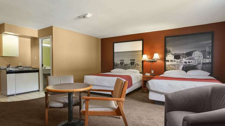 <b>Super 8 North Bay Suite</b>. Images powered by <a href="https://iceportal.shijigroup.com/" title="IcePortal" target="_blank">IcePortal</a>.
