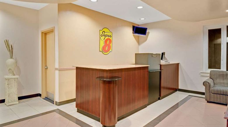 <b>Super 8 Milford/New Haven Lobby</b>. Images powered by <a href="https://iceportal.shijigroup.com/" title="IcePortal" target="_blank">IcePortal</a>.