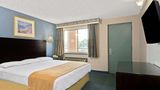 Super 8 Milford/New Haven Room